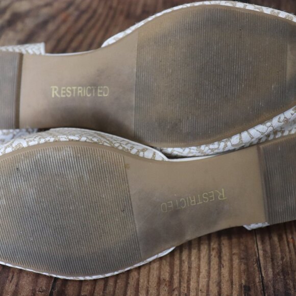 White Bohemian-style Flats - Picture 5 of 5